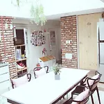 Unni House