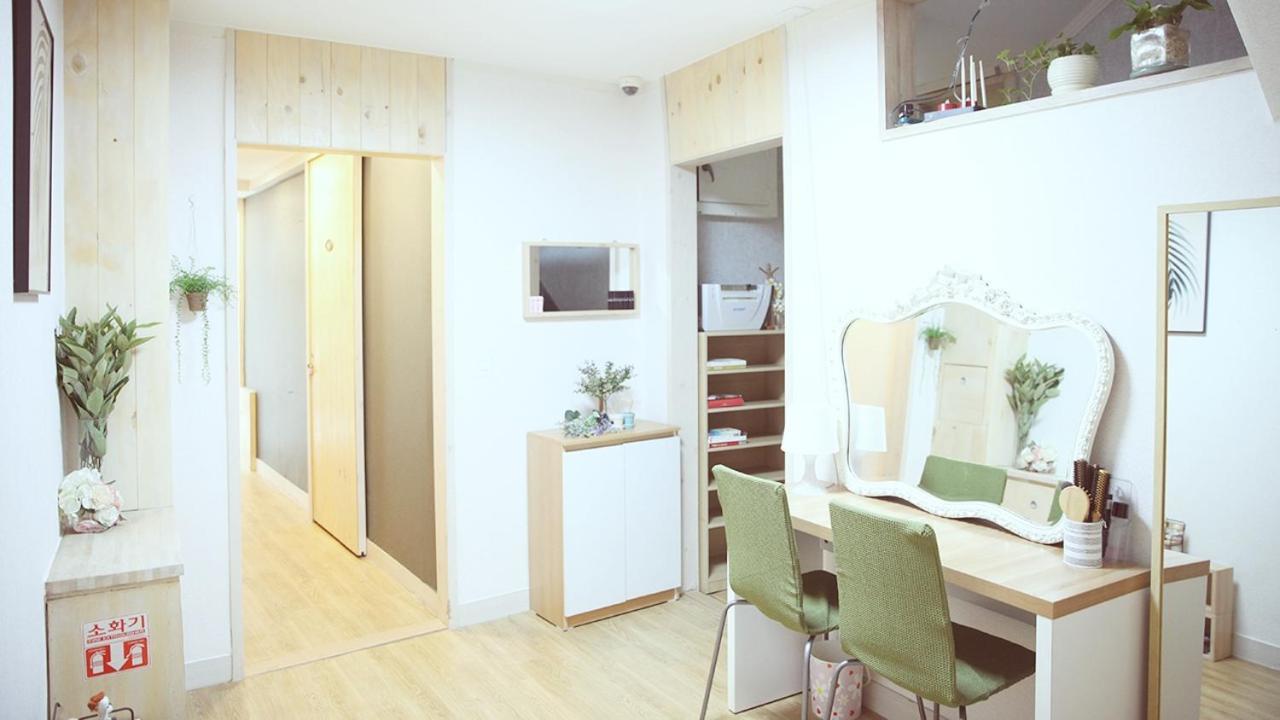 Hostel Unni House *